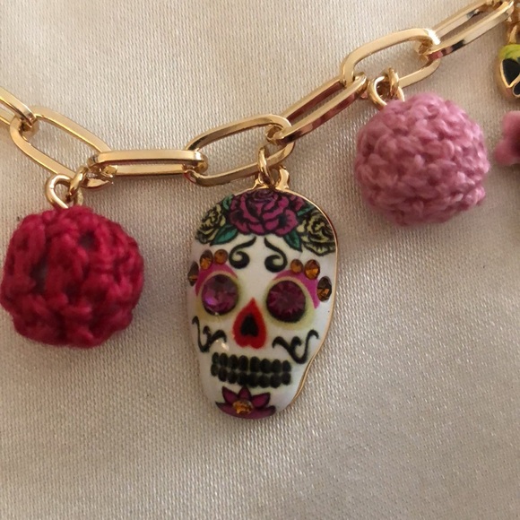 Betsey Johnson Gold Tone Paper Clip Charm Necklace Cactus, Skull, Boot NWT - Picture 8 of 16